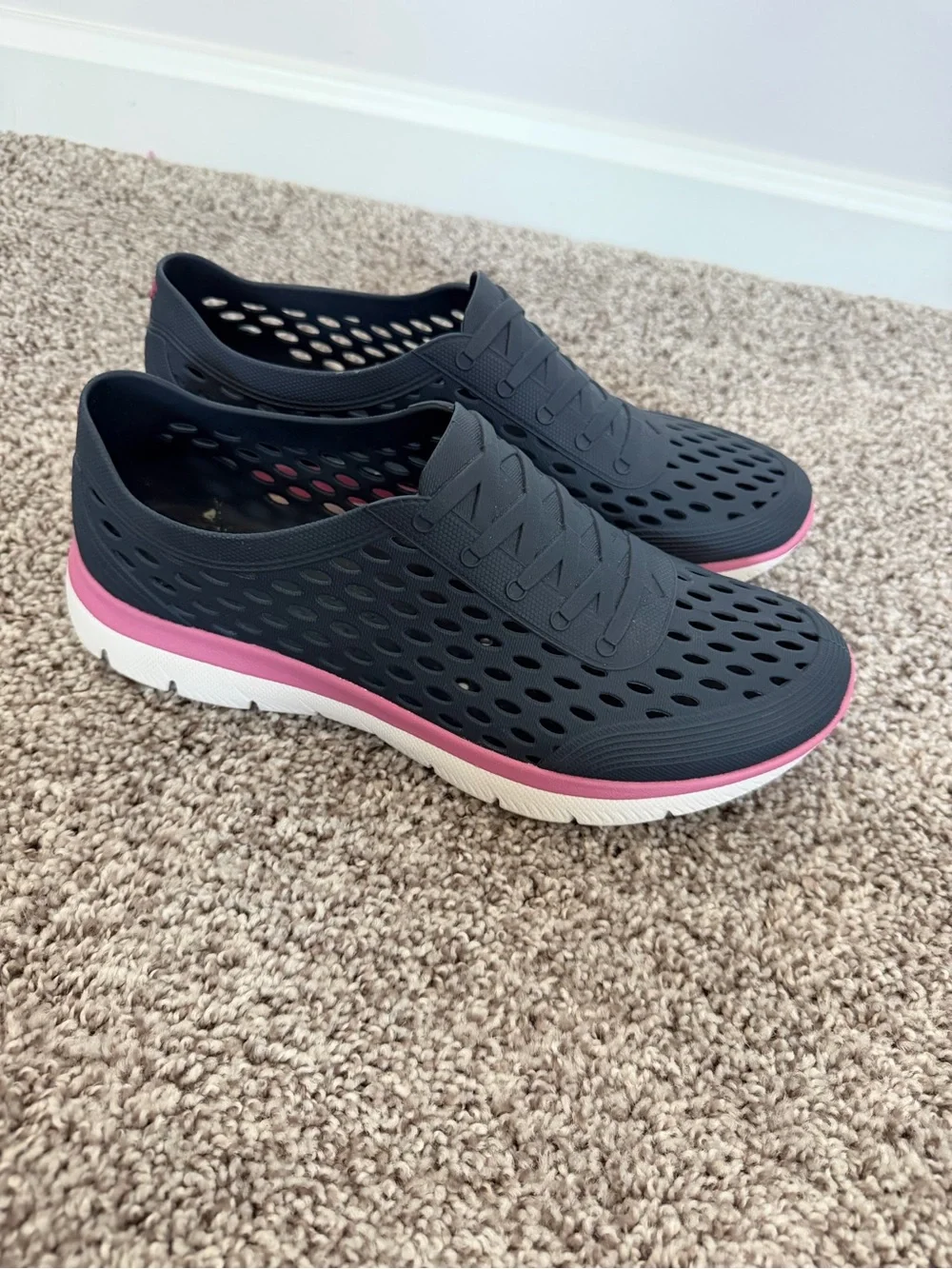 Skechers Foamies Cali Gear Water Shoes Slip On Navy Blue Pink Women's Size 9